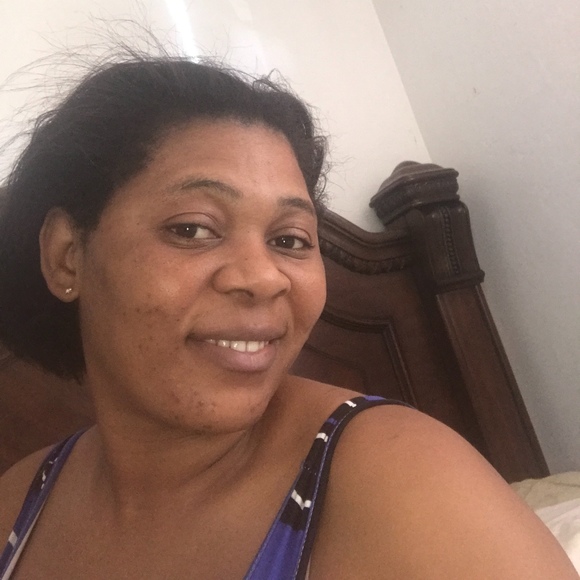 Meet your Posher, Modlene - Picture 1 of 1